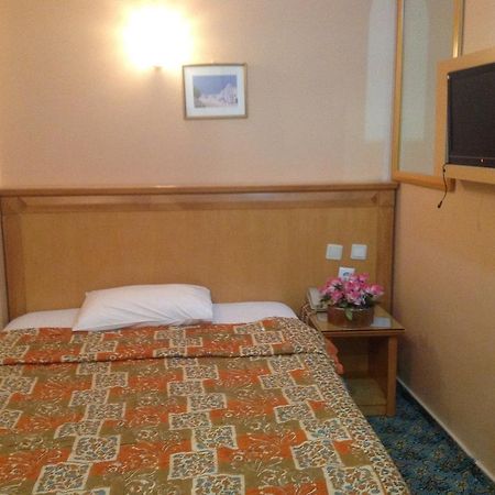 Yalta Hotel Istanbul Eksteriør bilde