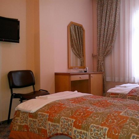 Yalta Hotel Istanbul Rom bilde