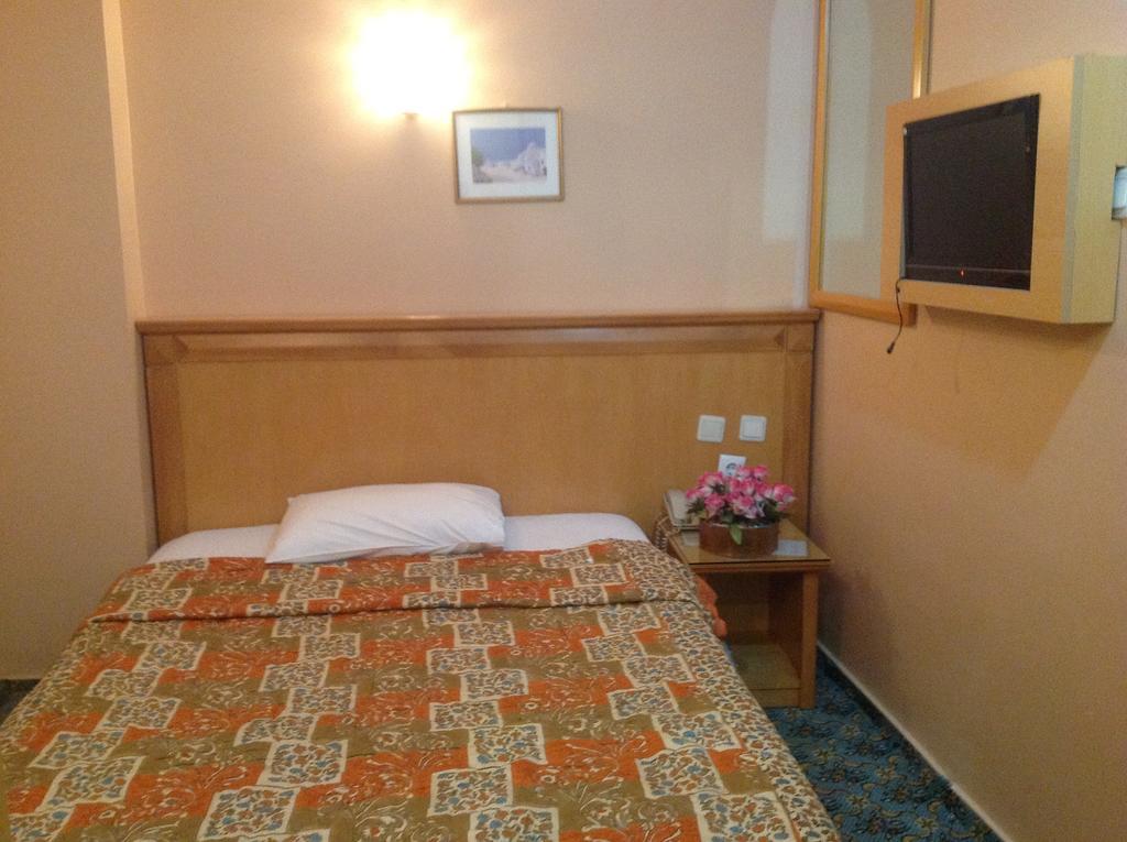Yalta Hotel Istanbul Eksteriør bilde