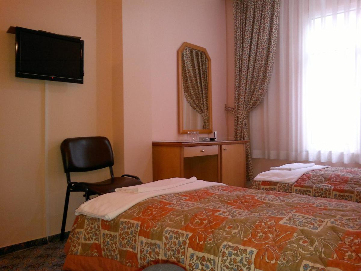 Yalta Hotel Istanbul Rom bilde